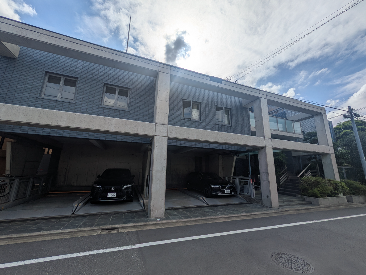 v20251019150703/fresh/building/J00100403930_8