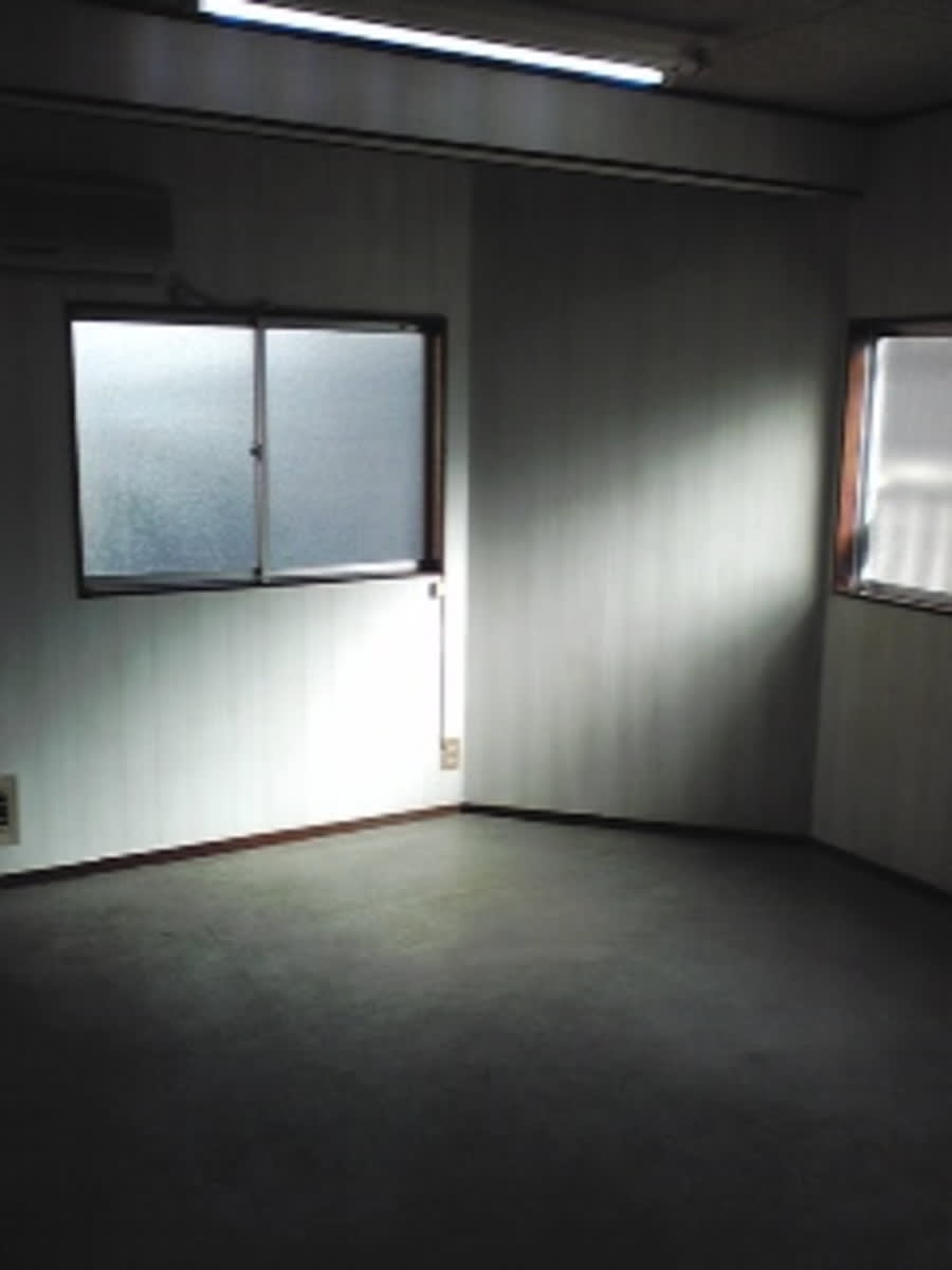 v20251019150703/fresh/building/J00100415263_10