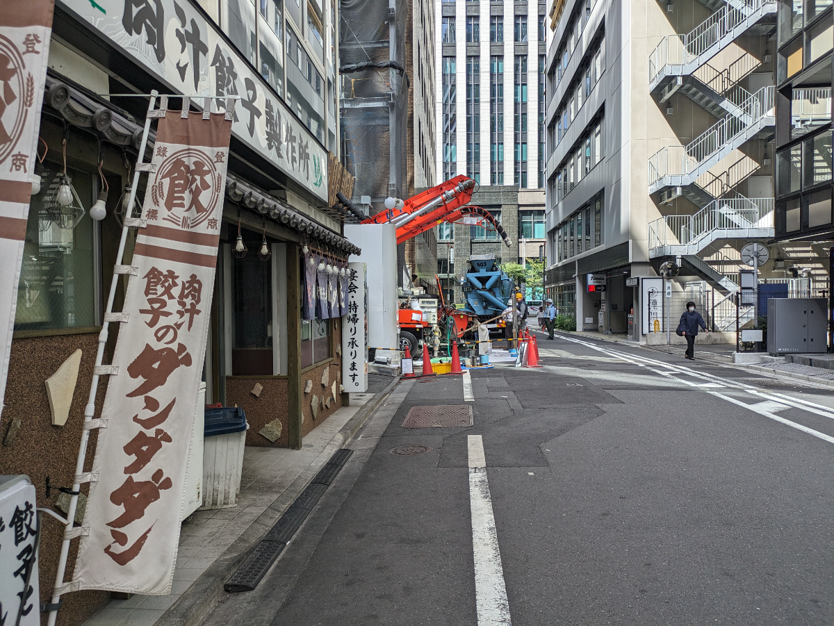 v20251019150703/fresh/building/J00100415904_2