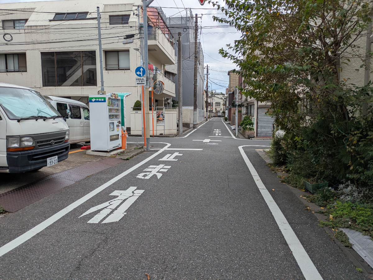 v20251019150703/fresh/building/J00100419489_2