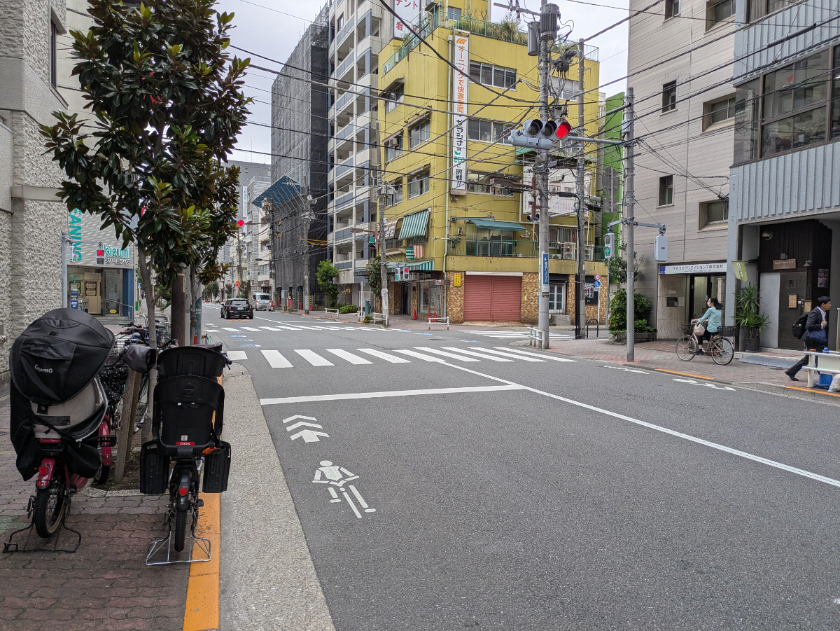 v20251019150703/fresh/building/J00100427316_2
