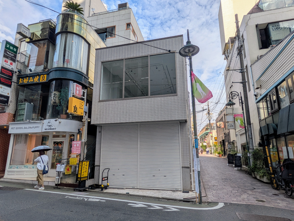 v20251019150703/fresh/building/J00100427321_6