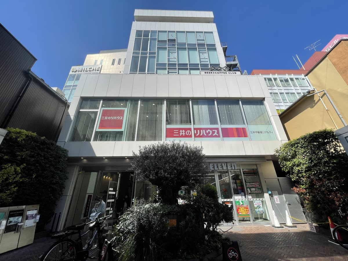 v20251019150703/fresh/building/J00100498189_6