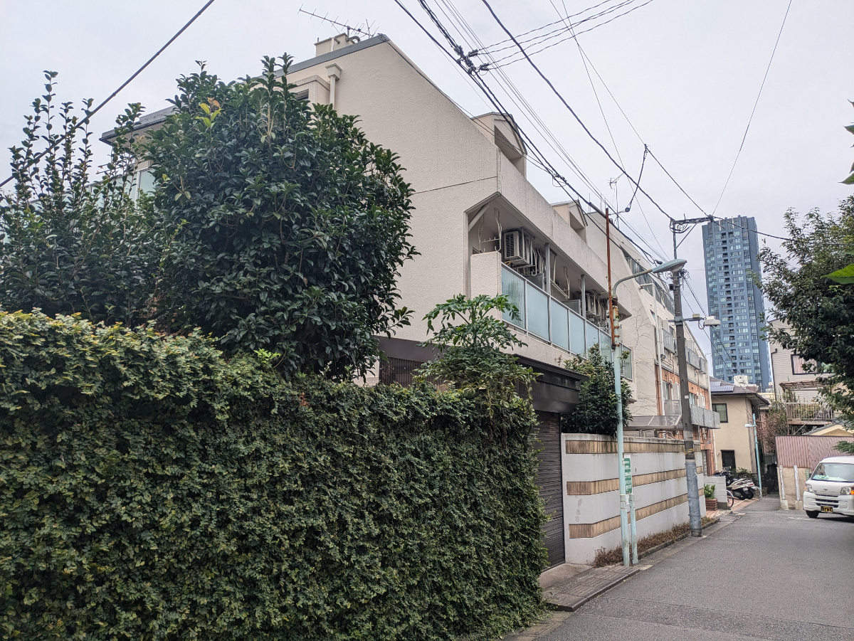v20251019150703/fresh/building/J00100609722_5