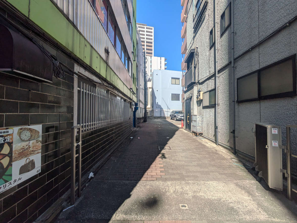 v20251020150704/fresh/building/J00100505415_8
