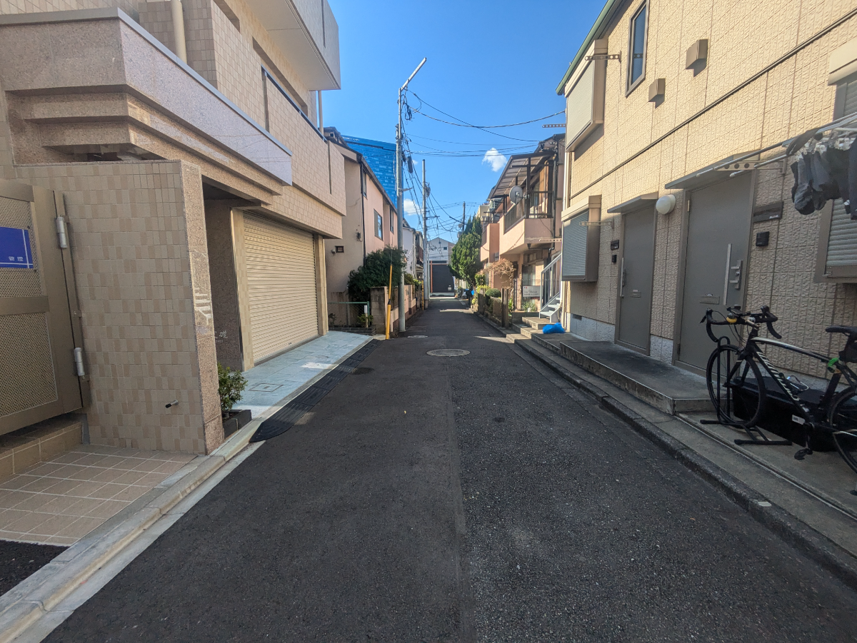 v20251020150704/fresh/building/J00100508198_13