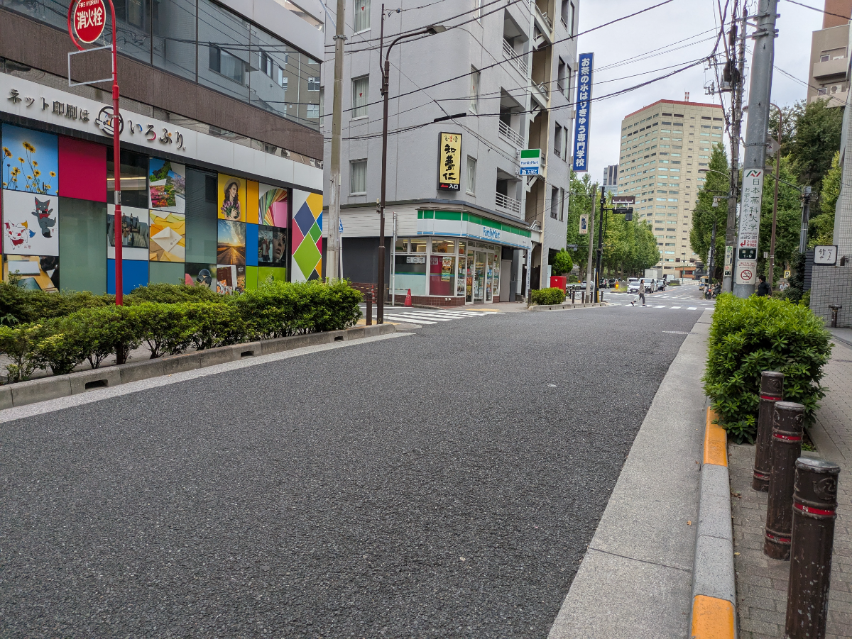 v20251022150707/fresh/building/J00100358775_9