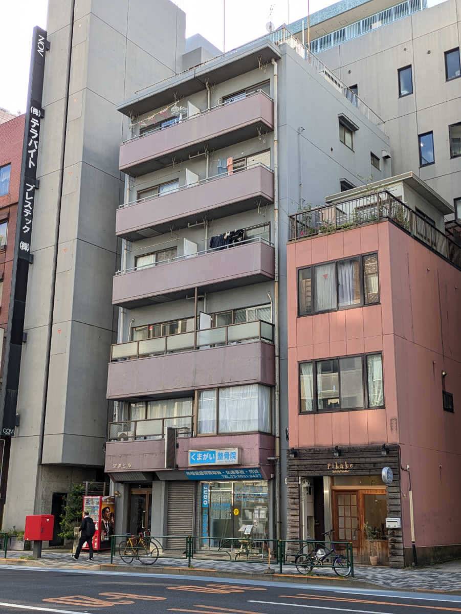 v20251022150707/fresh/building/J00100369245_13