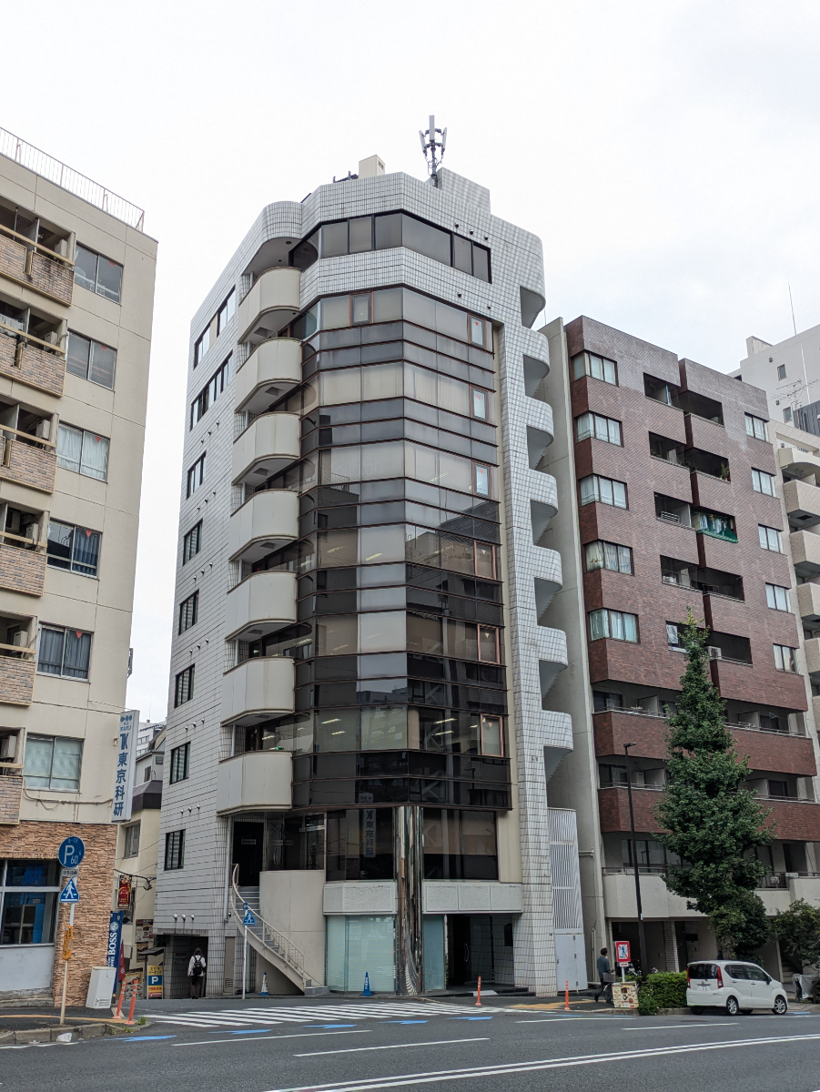v20251022150707/fresh/building/J00100373058_1