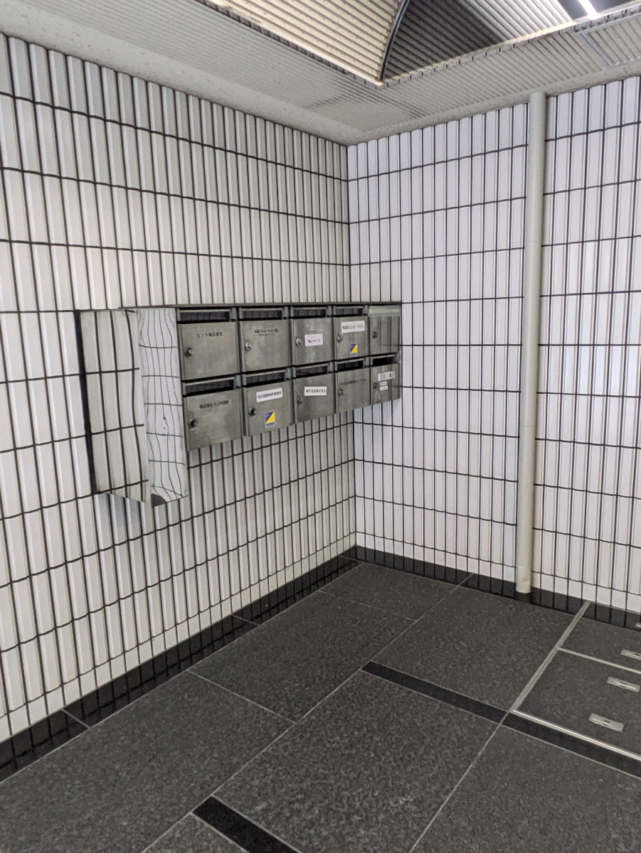 v20251022150707/fresh/building/J00100373058_16
