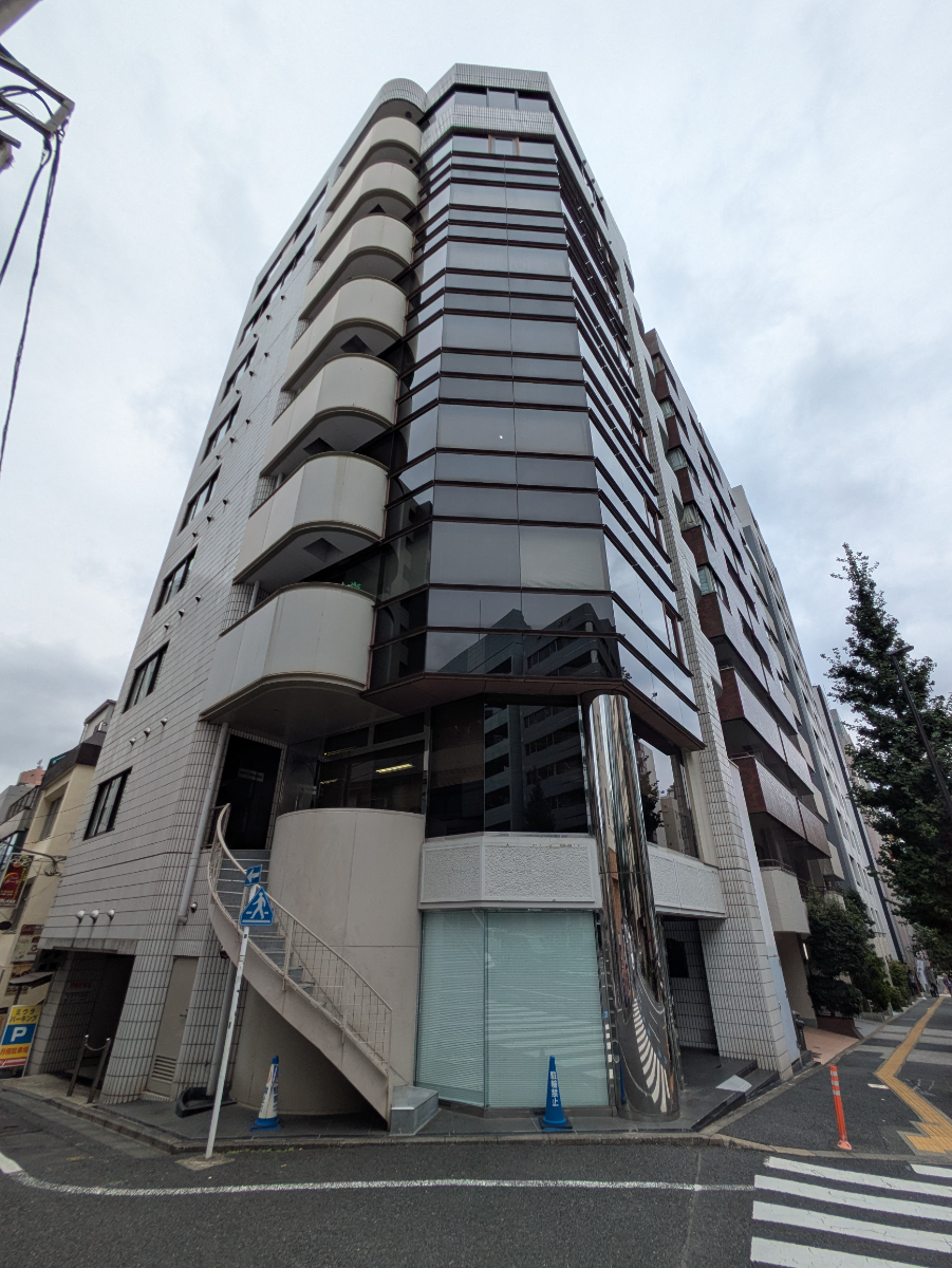 v20251022150707/fresh/building/J00100373058_9
