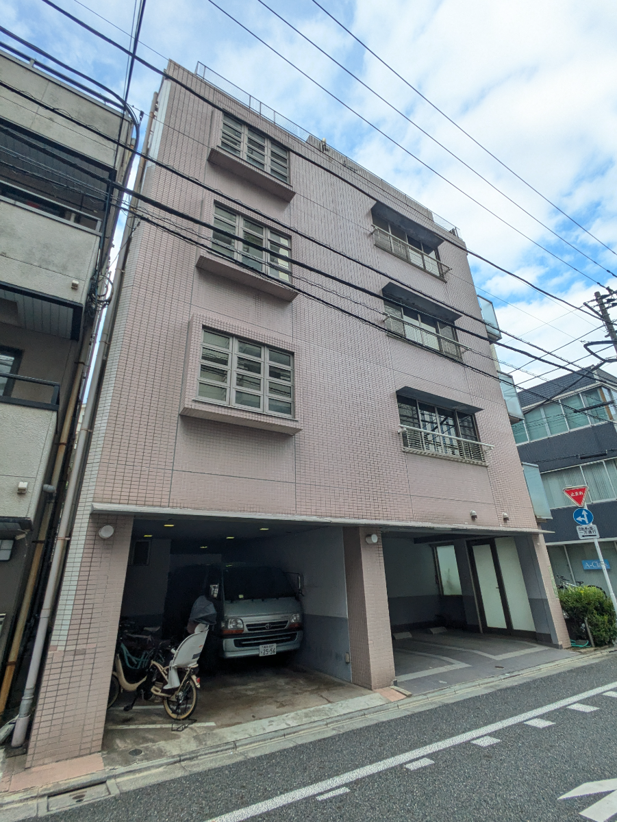 v20251022150707/fresh/building/J00100379394_1