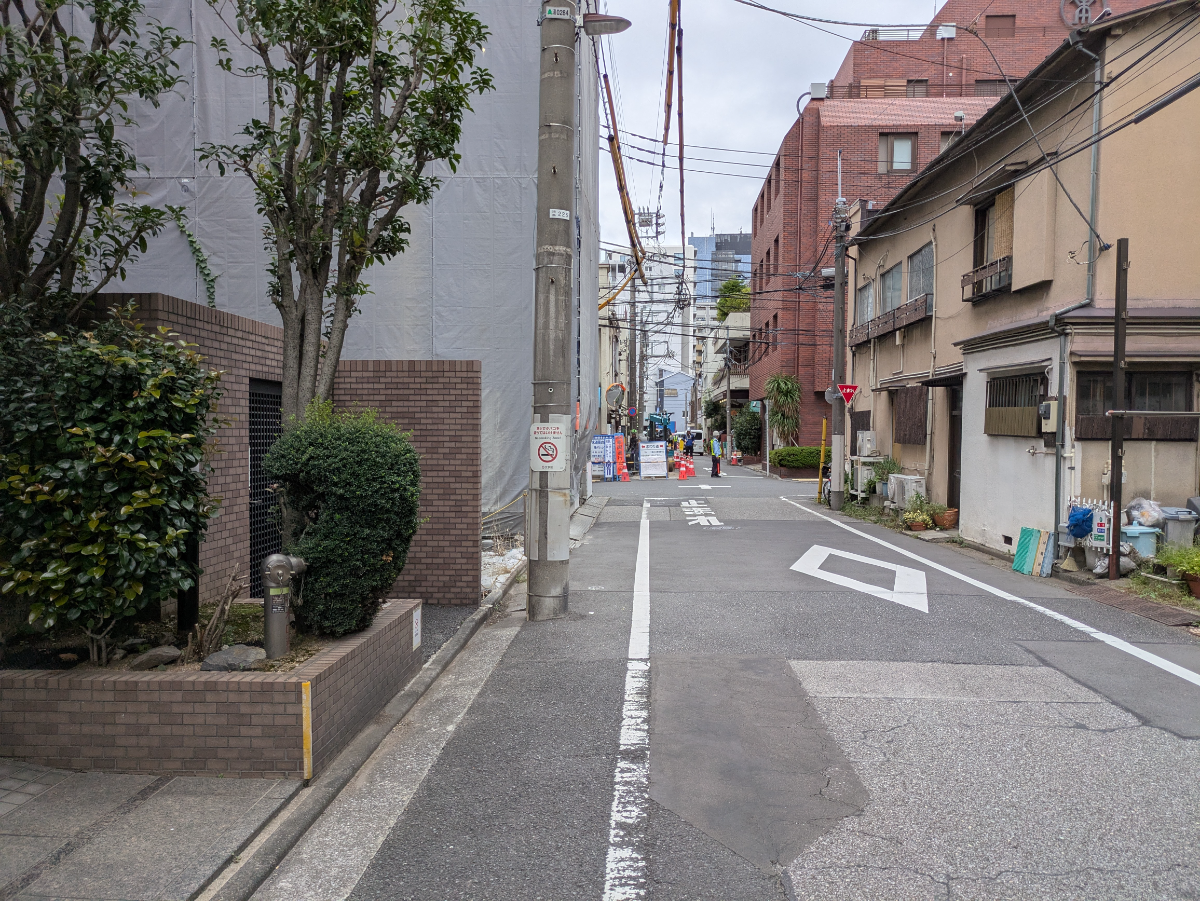 v20251022150707/fresh/building/J00100380618_2