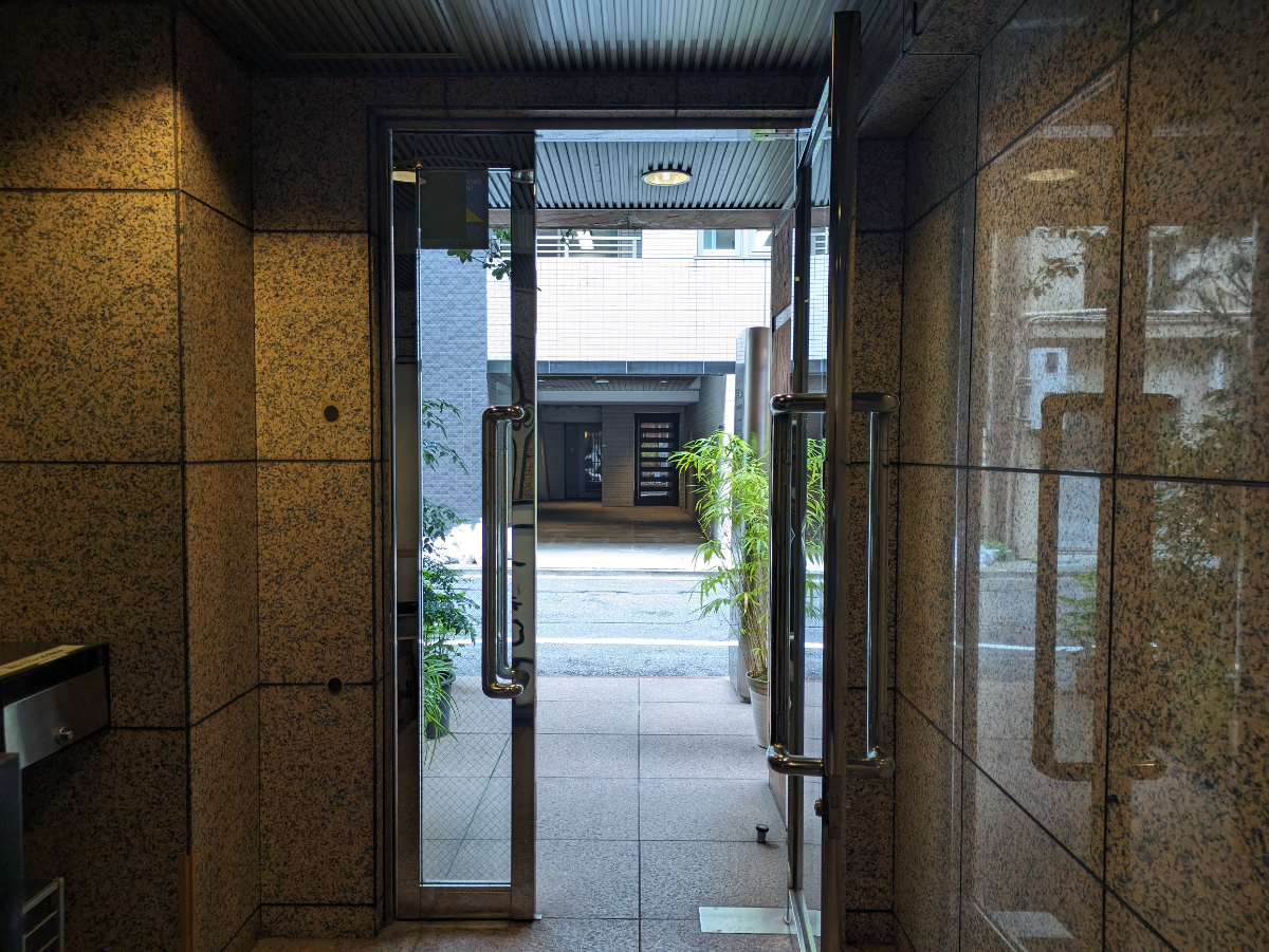 v20251022150707/fresh/building/J00100382849_11