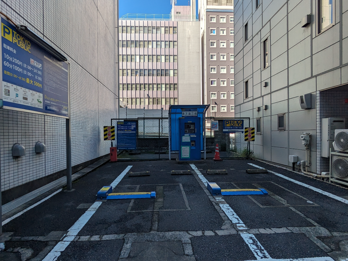 v20251022150707/fresh/building/J00100383803_15