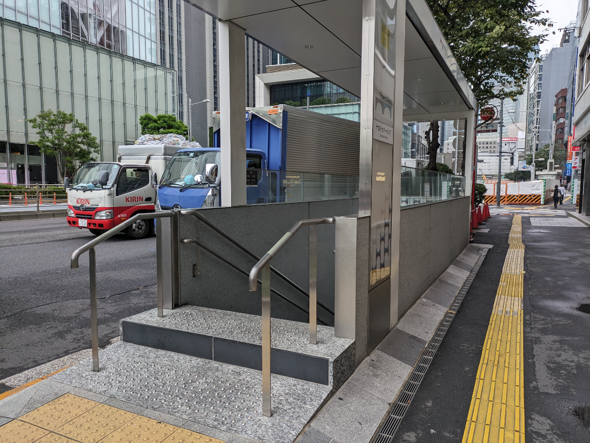 v20251022150707/fresh/building/J00100389580_10