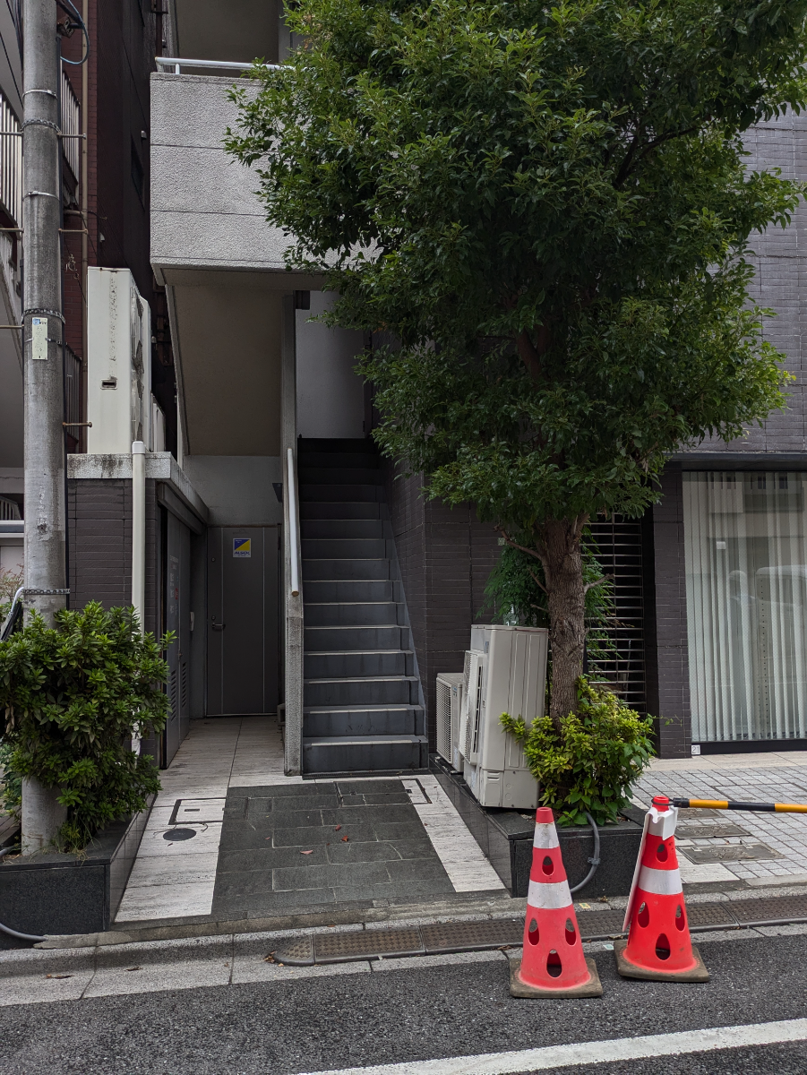 v20251022150707/fresh/building/J00100389751_6