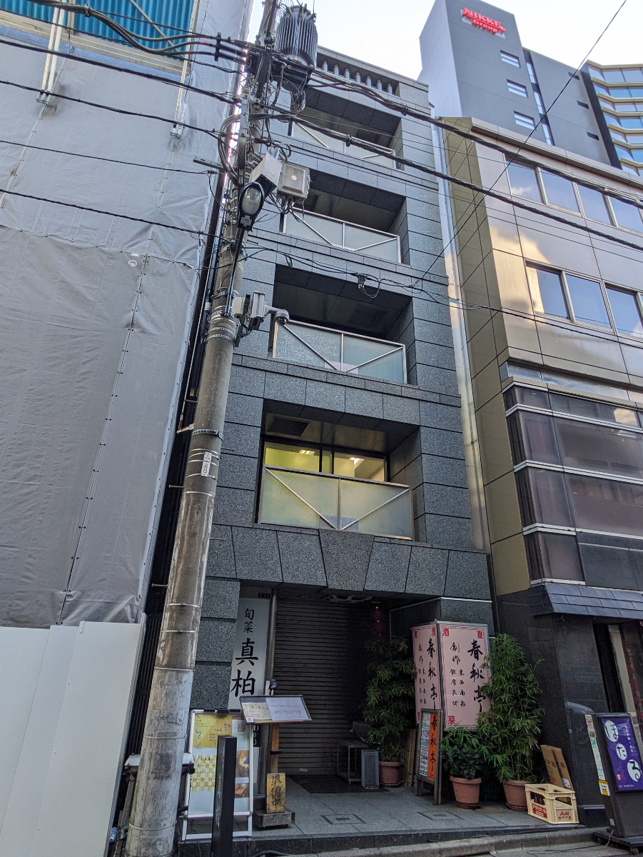 v20251022150707/fresh/building/J00100392569_5