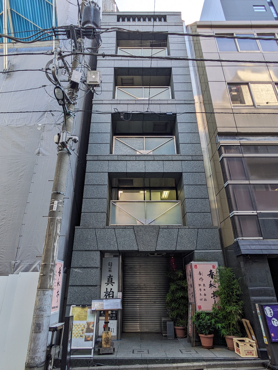 v20251022150707/fresh/building/J00100392569_6