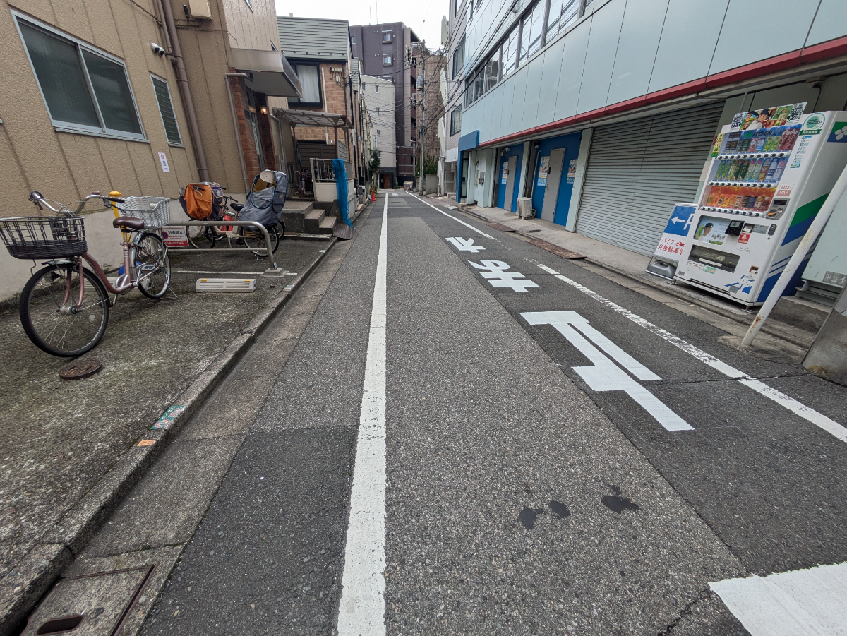 v20251022150707/fresh/building/J00100401537_10