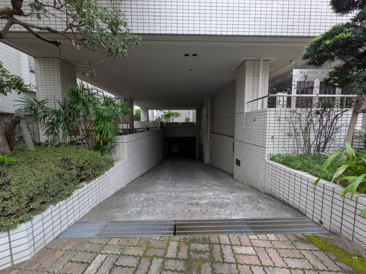 v20251022150707/fresh/building/J00100408821_10