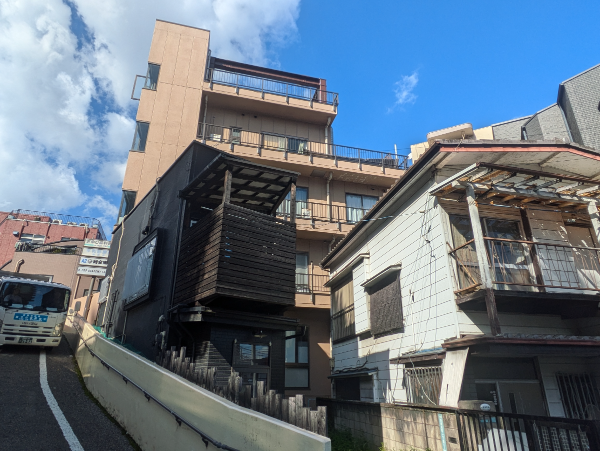 v20251022150707/fresh/building/J00100444154_6
