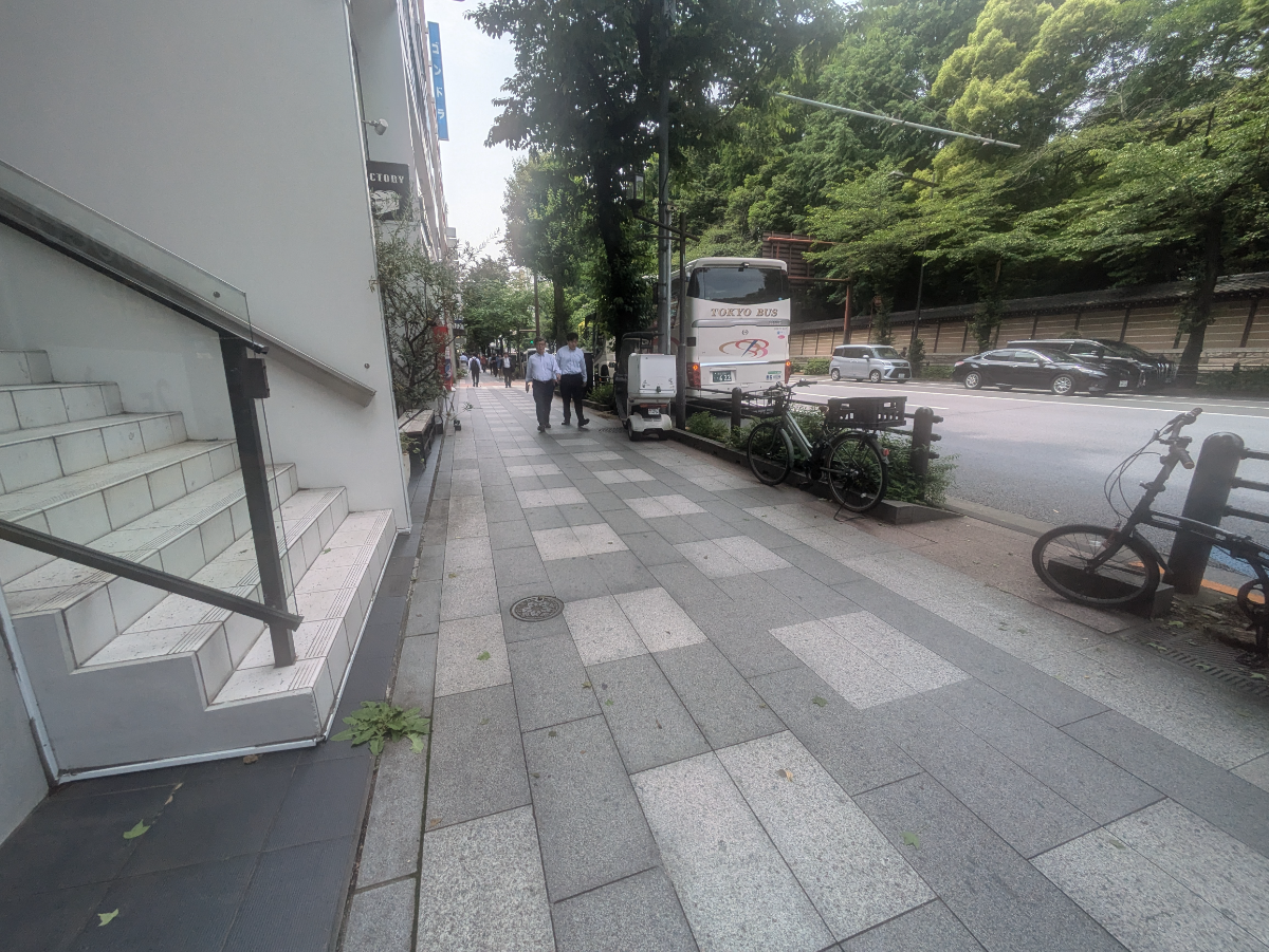 v20251022150707/fresh/building/J00100469375_2