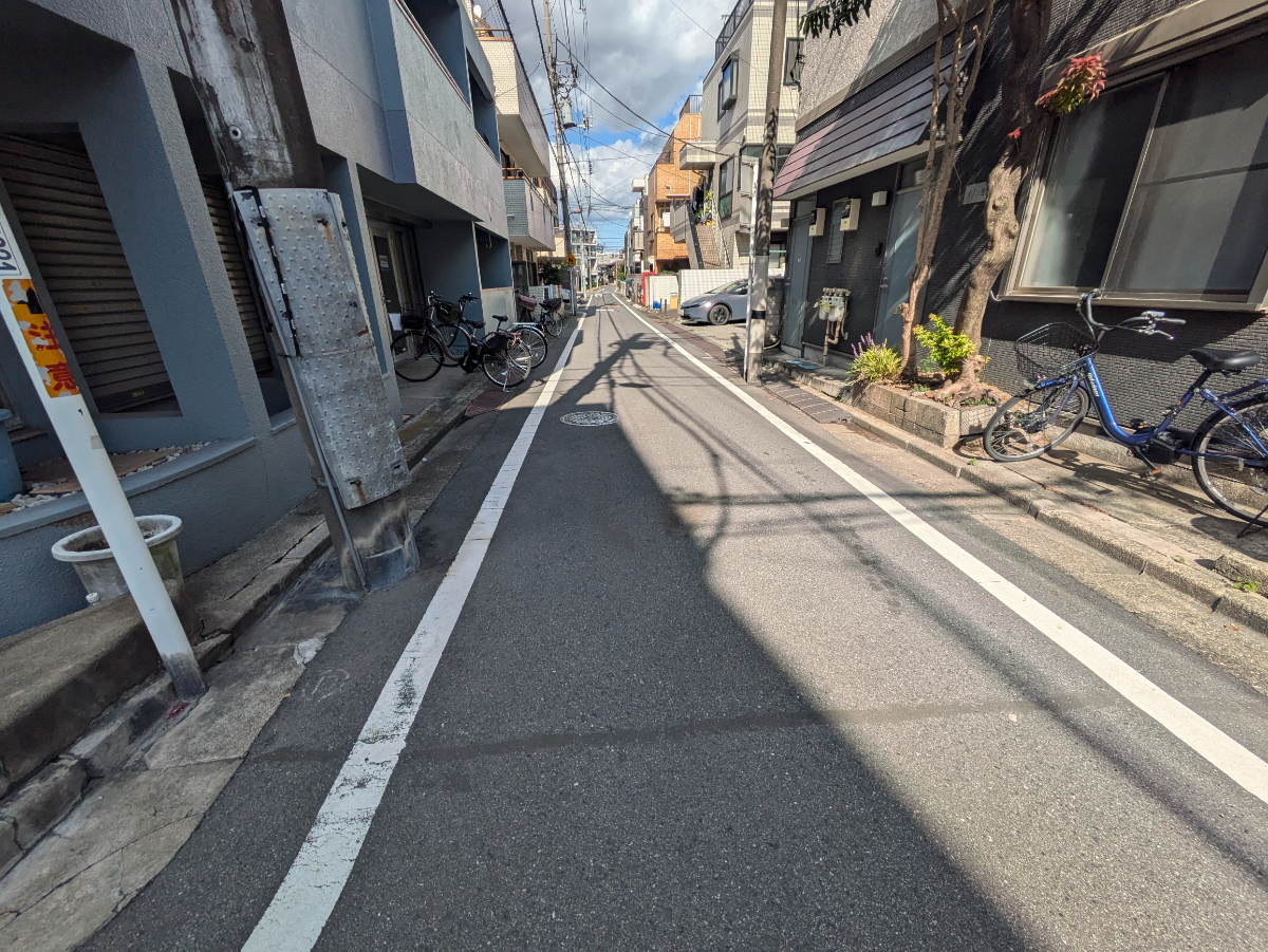 v20251022150707/fresh/building/J00100633910_12