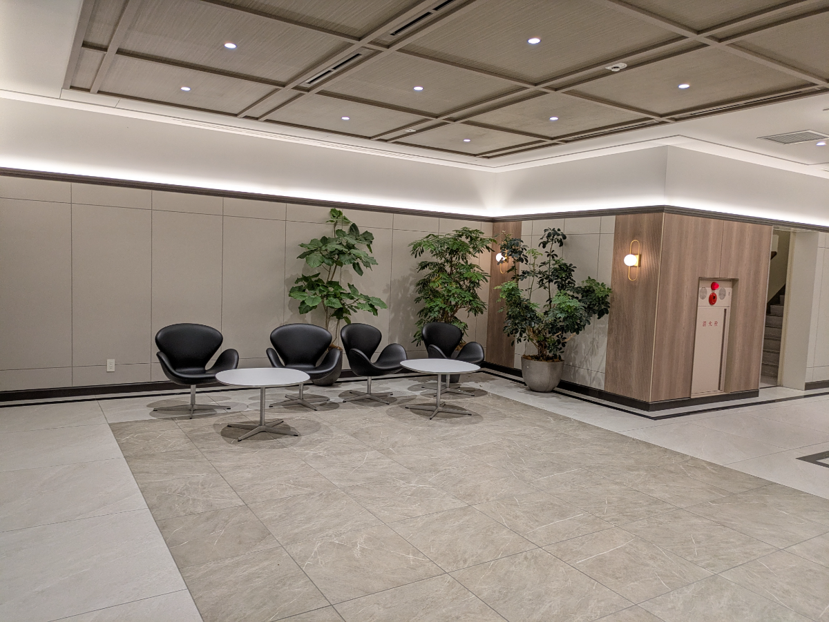 v20251025150703/fresh/building/J00100363912_11