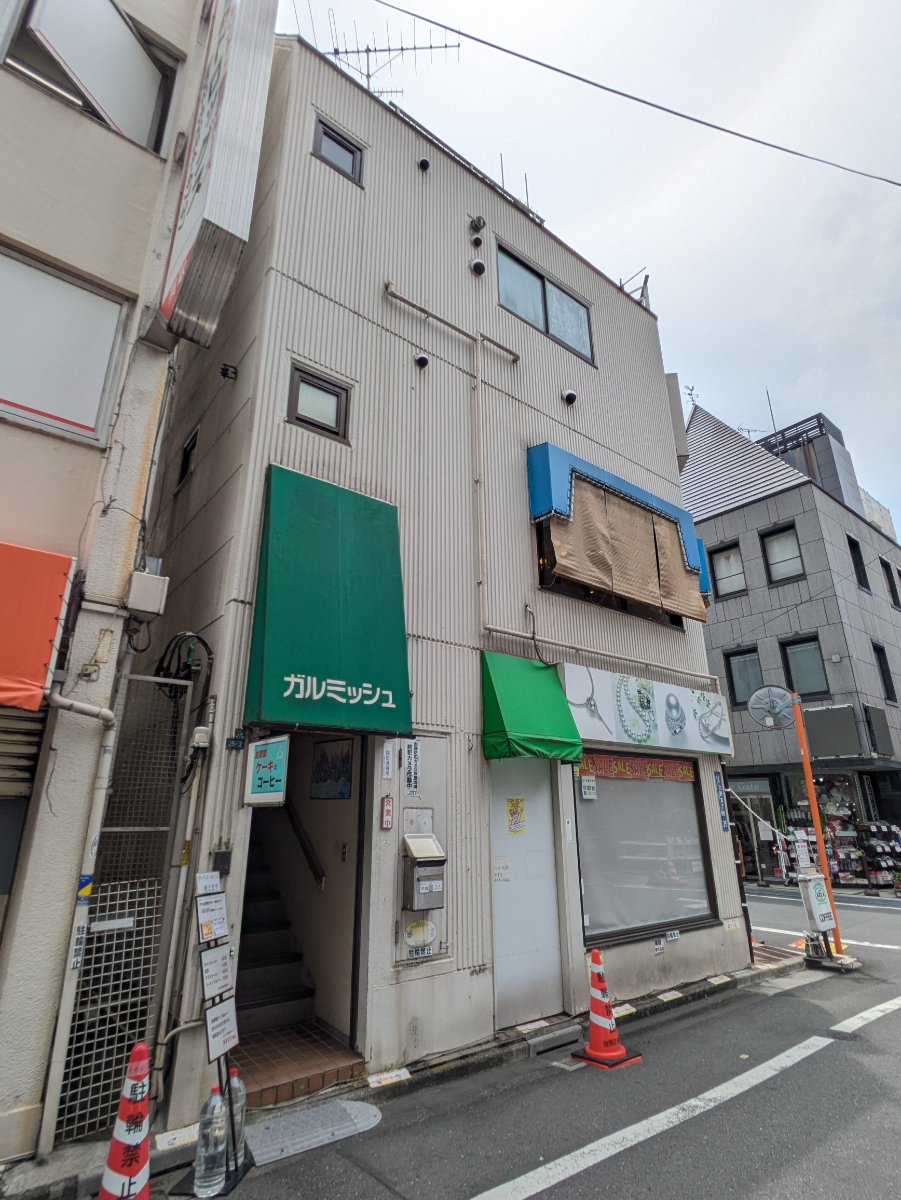 v20251025150703/fresh/building/J00100380458_12