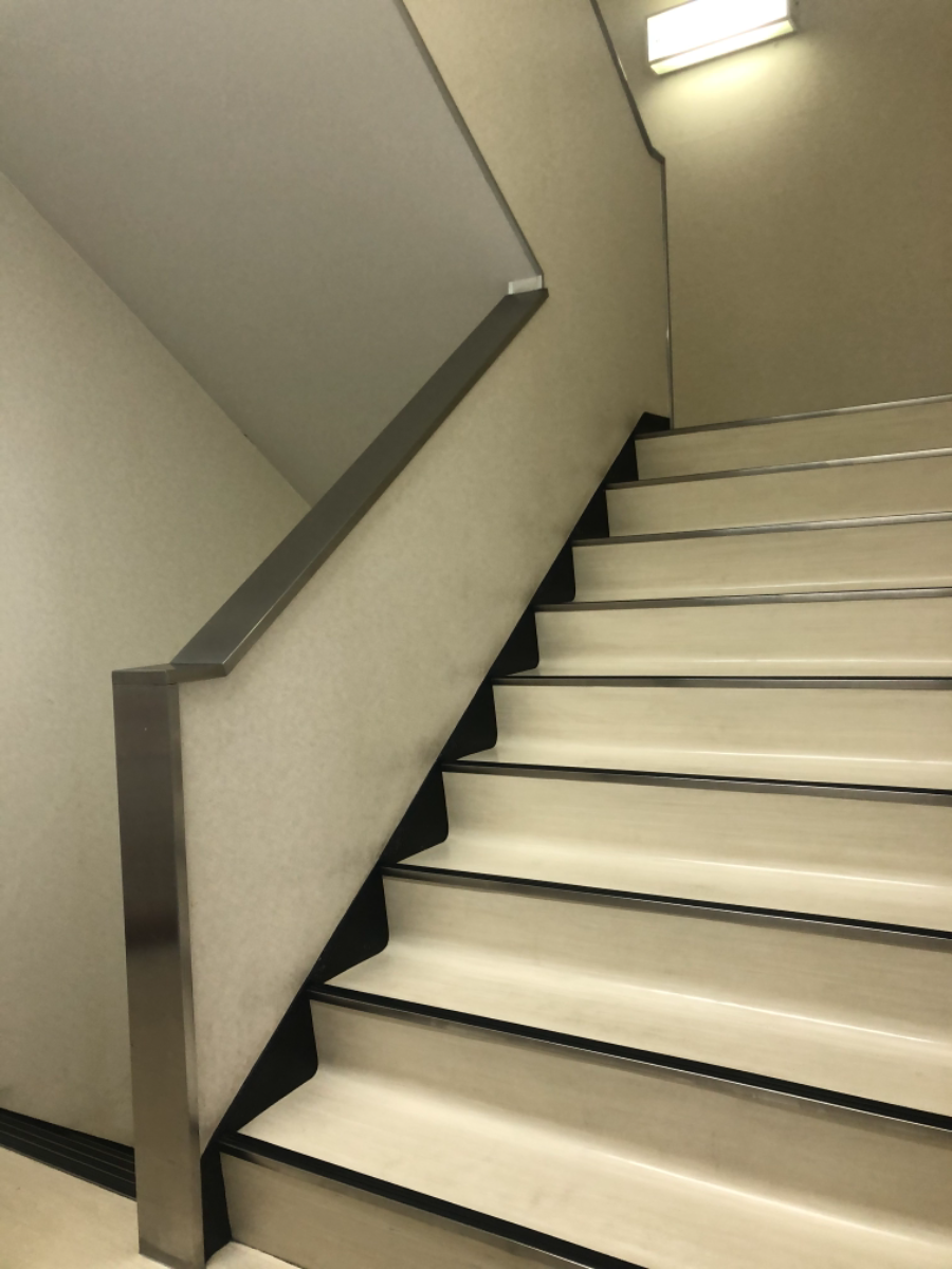 v20251025150703/fresh/building/J00100388751_5