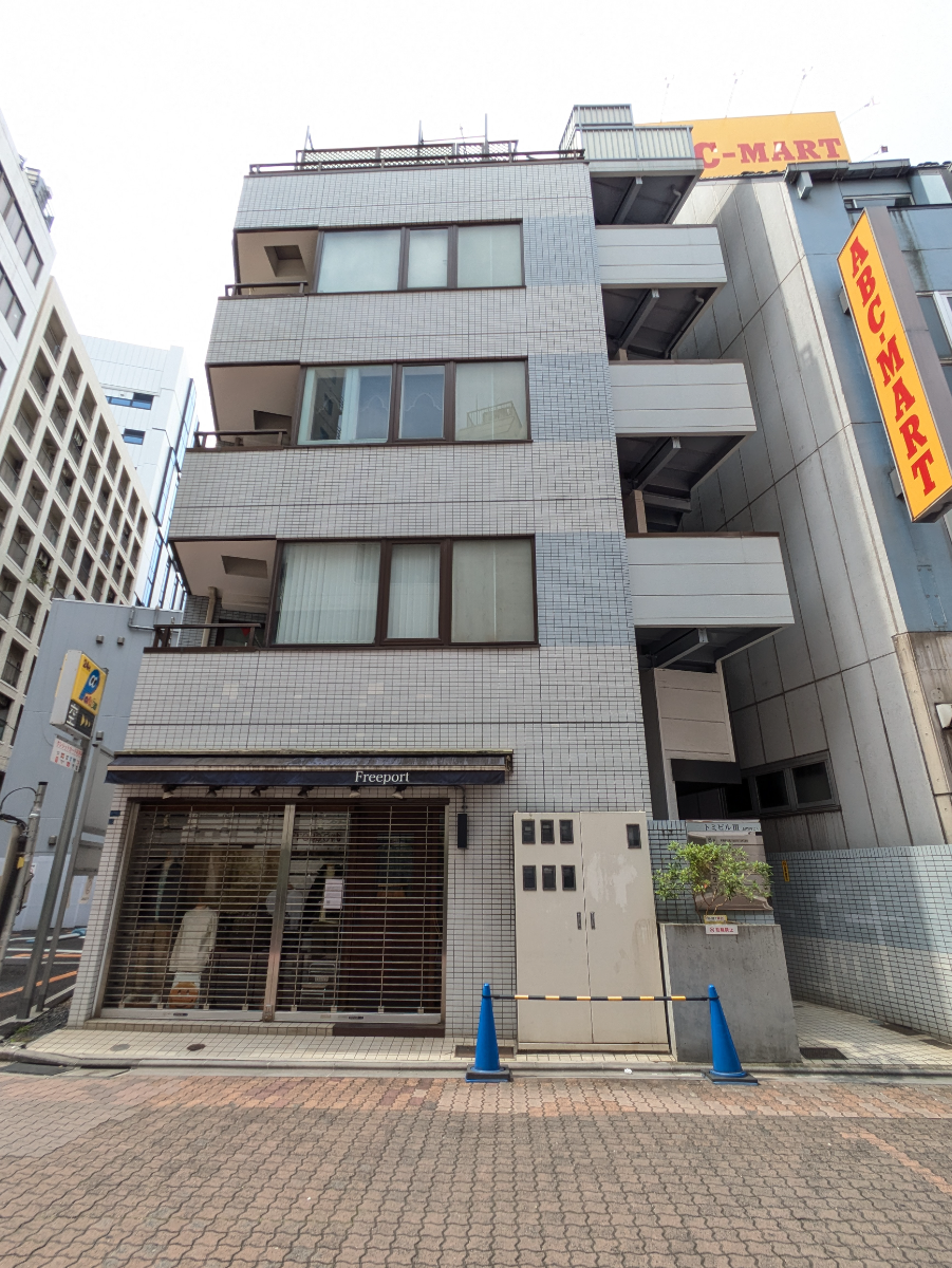 v20251025150703/fresh/building/J00100389845_9