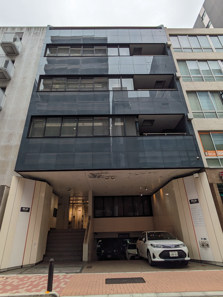 v20251025150703/fresh/building/J00100390499_11