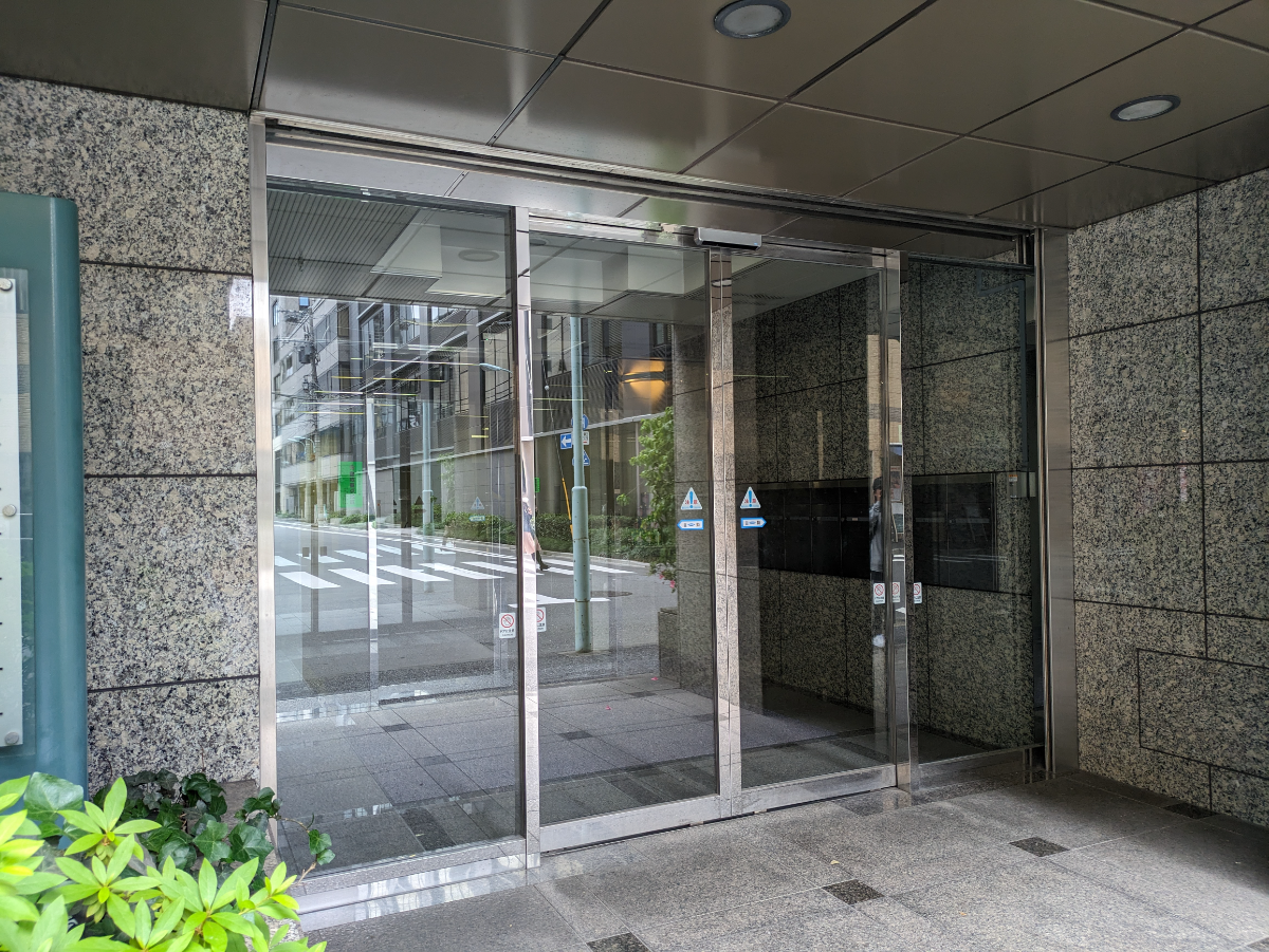 v20251025150703/fresh/building/J00100392590_3