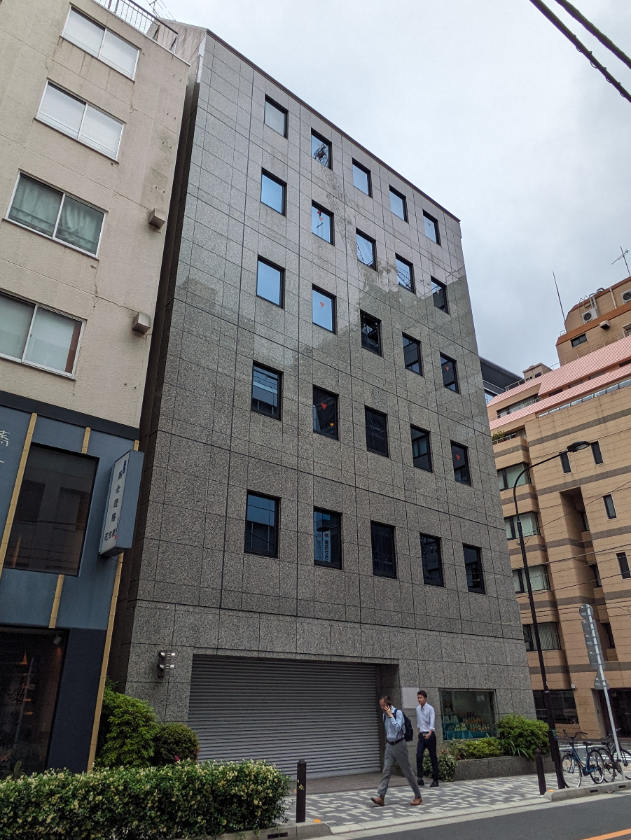 v20251025150703/fresh/building/J00100392590_6