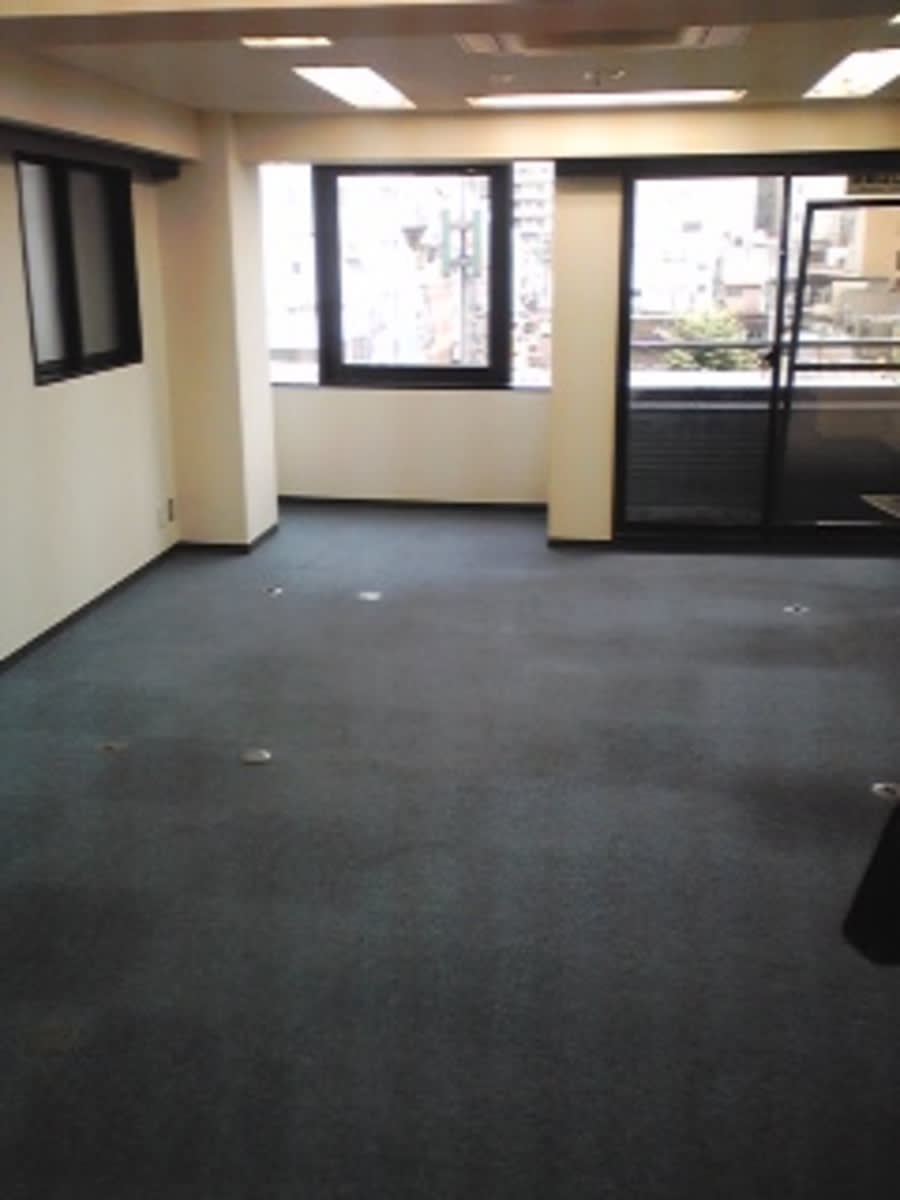 v20251025150703/fresh/building/J00100392972_5
