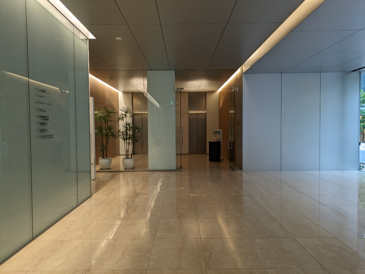 v20251025150703/fresh/building/J00100402996_16