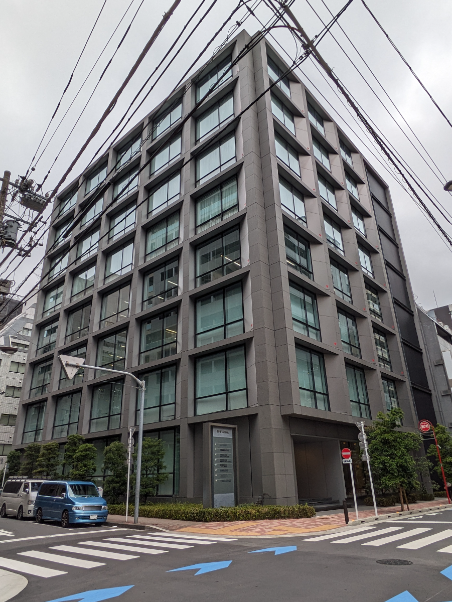 v20251025150703/fresh/building/J00100402996_64