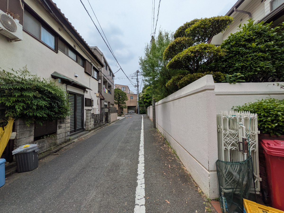 v20251025150703/fresh/building/J00100404069_10