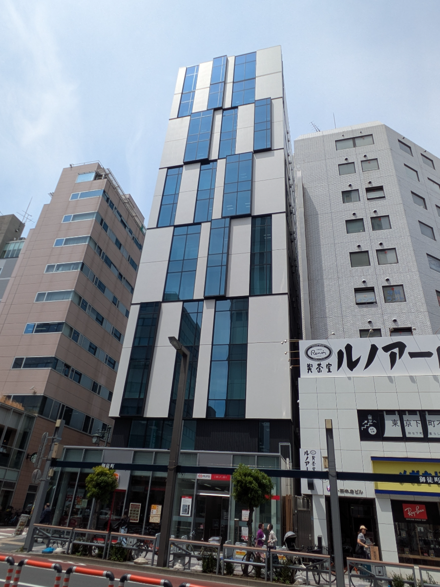 v20251025150703/fresh/building/J00100498901_7