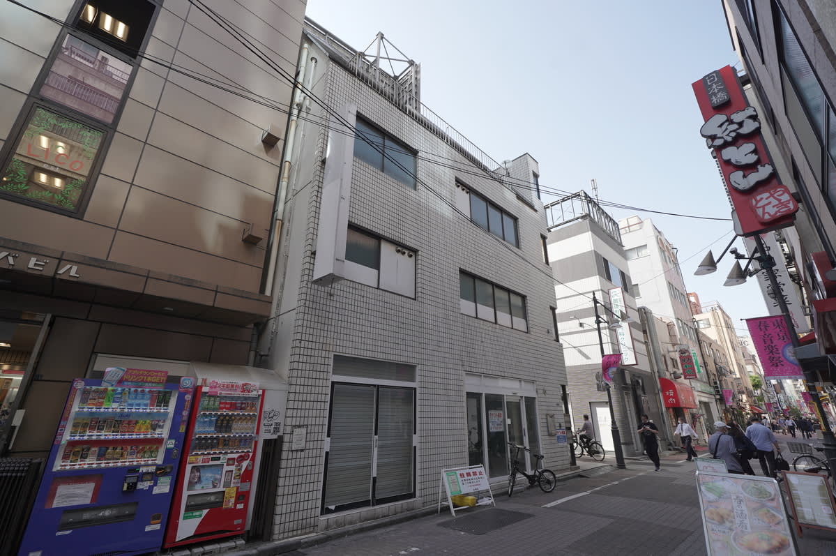 v20251025150703/fresh/building/J00100505618_5