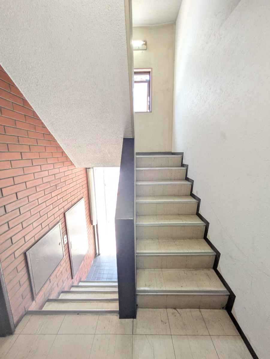 v20251101100342/fresh/building/J00100408155_10