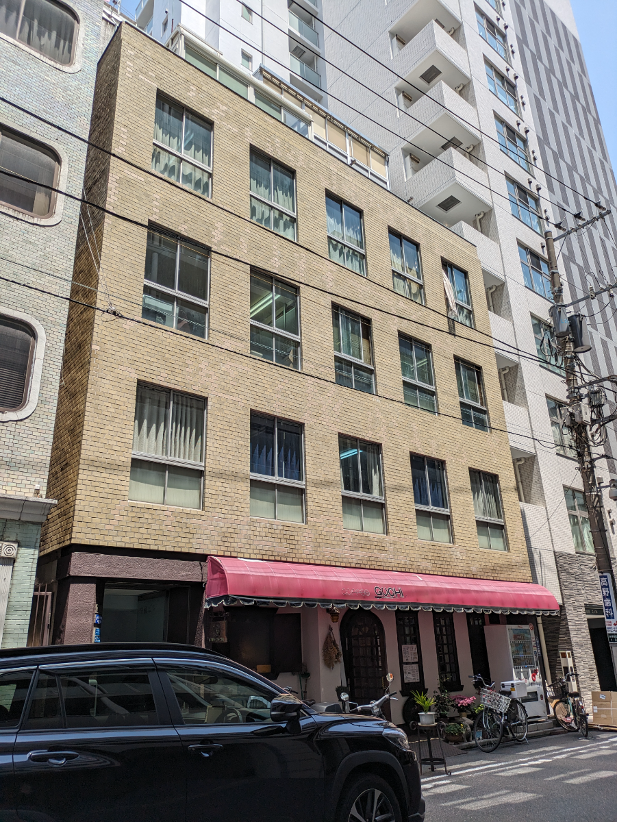 v20251106150802/fresh/building/J00100357274_6