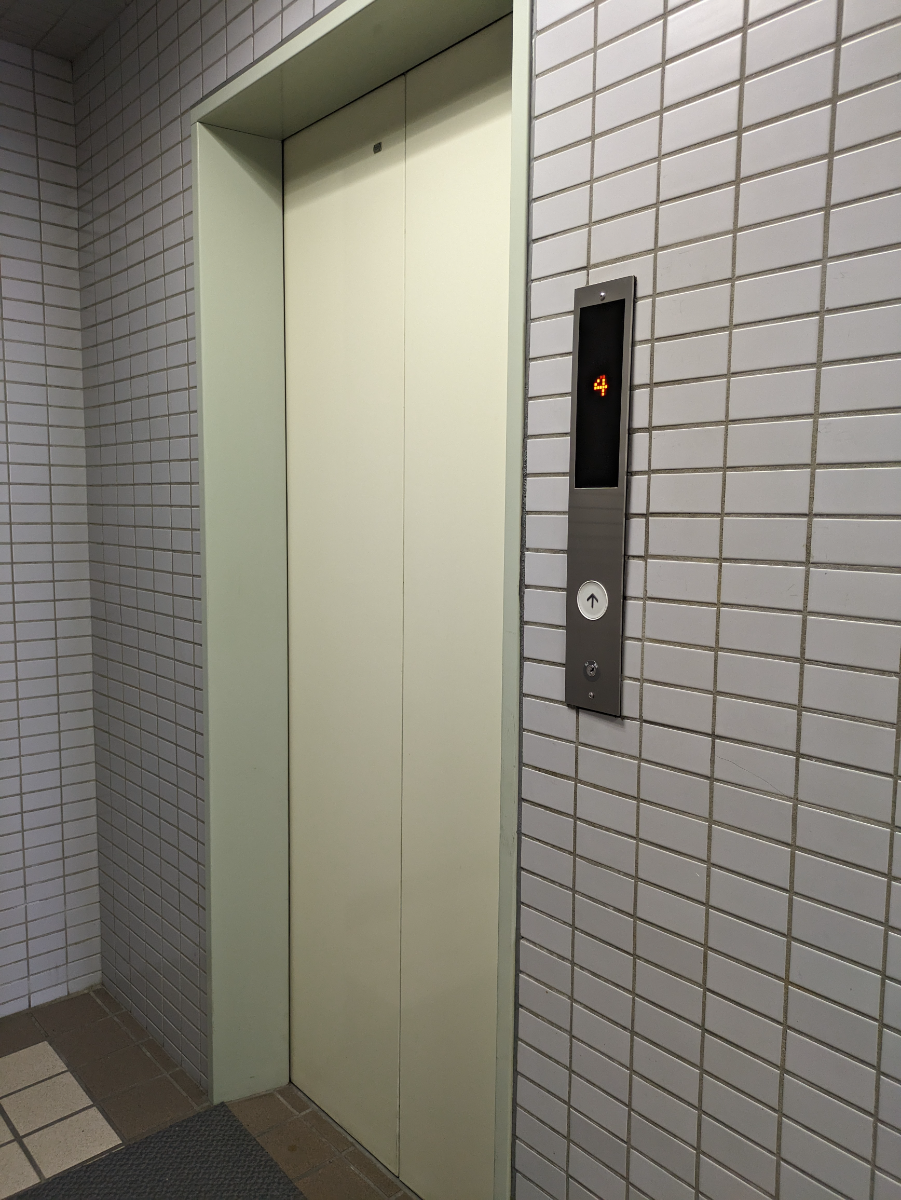 v20251106150802/fresh/building/J00100374770_4