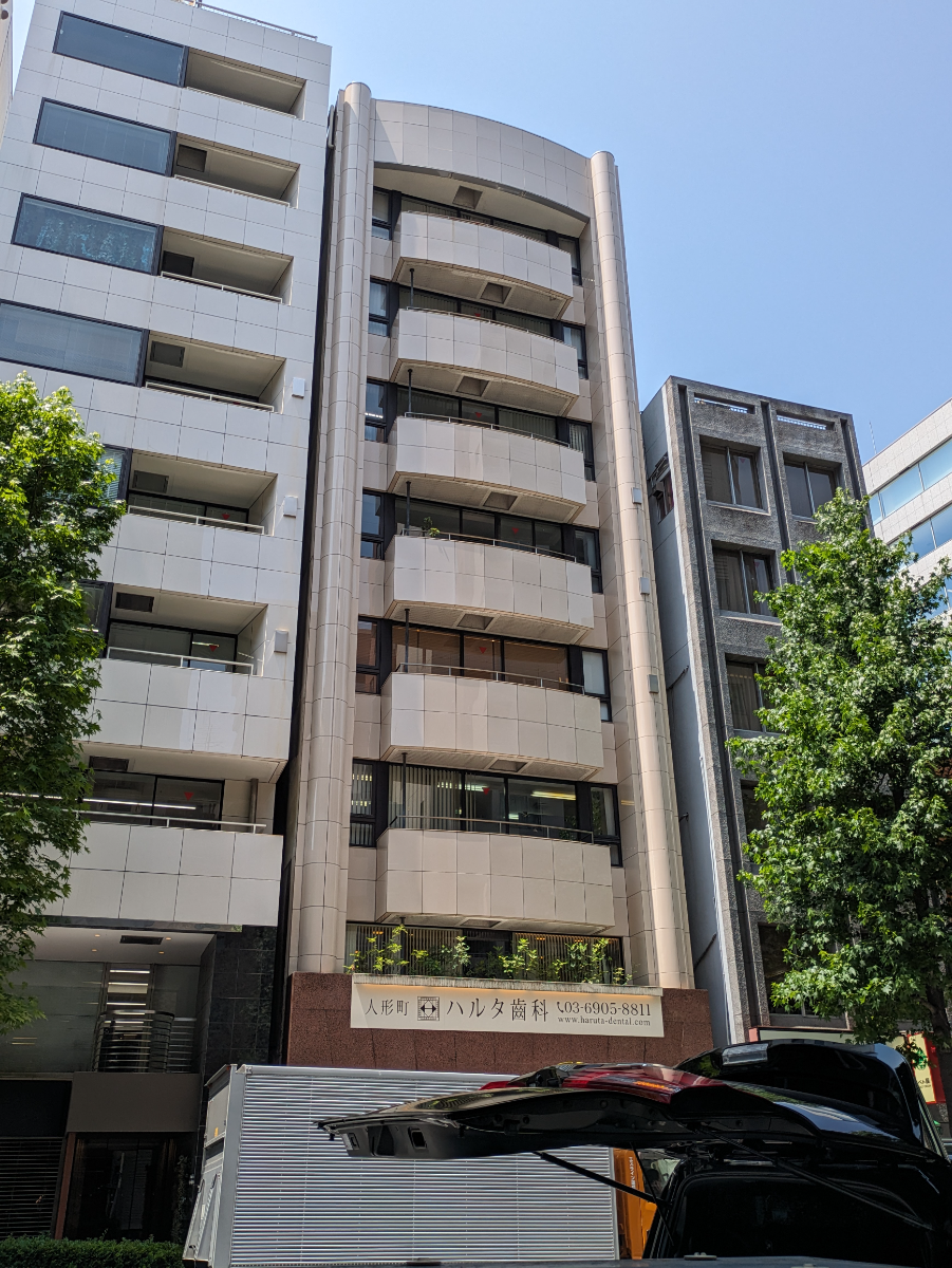 v20251106150802/fresh/building/J00100375983_9
