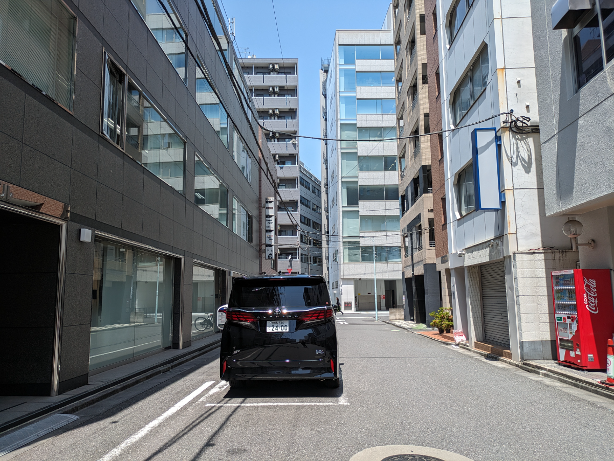 v20251106150802/fresh/building/J00100390239_12