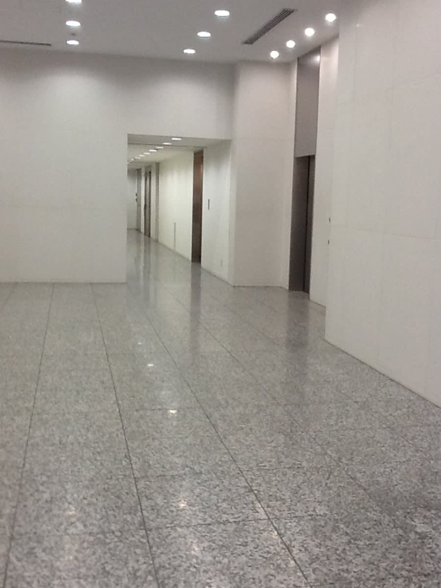 v20251106150802/fresh/building/J00100394652_4
