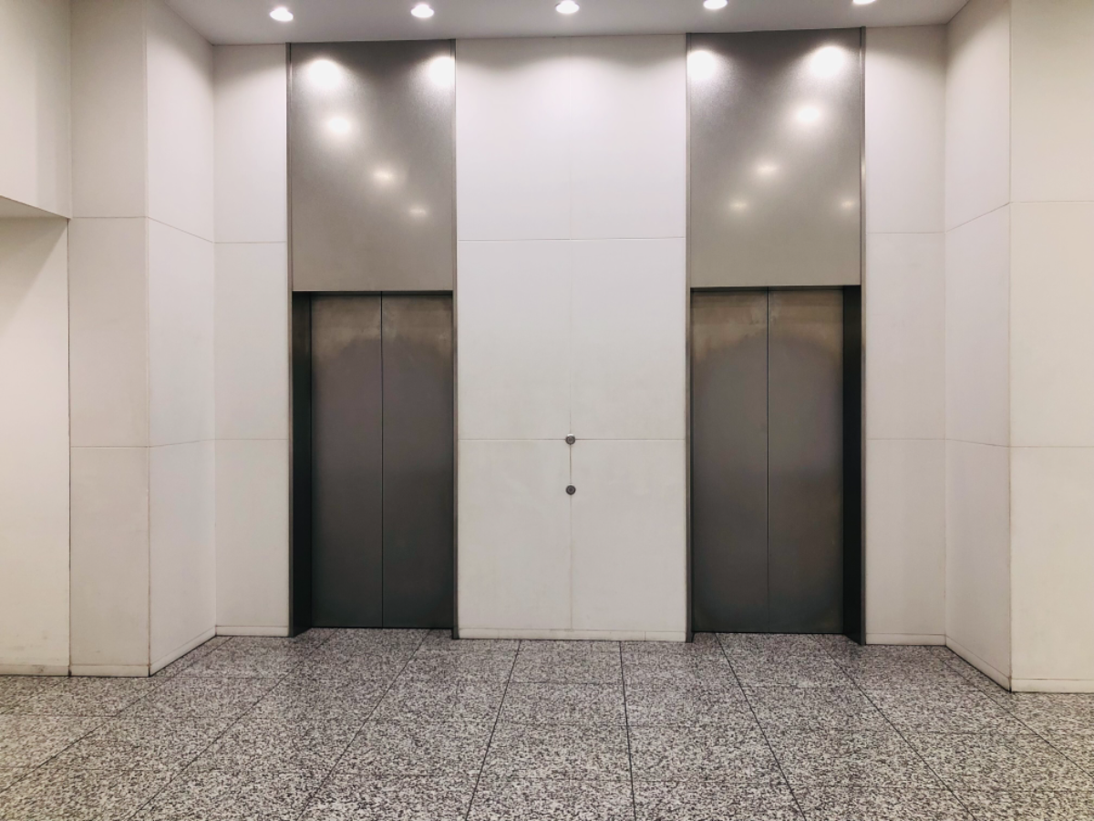 v20251106150802/fresh/building/J00100394652_5