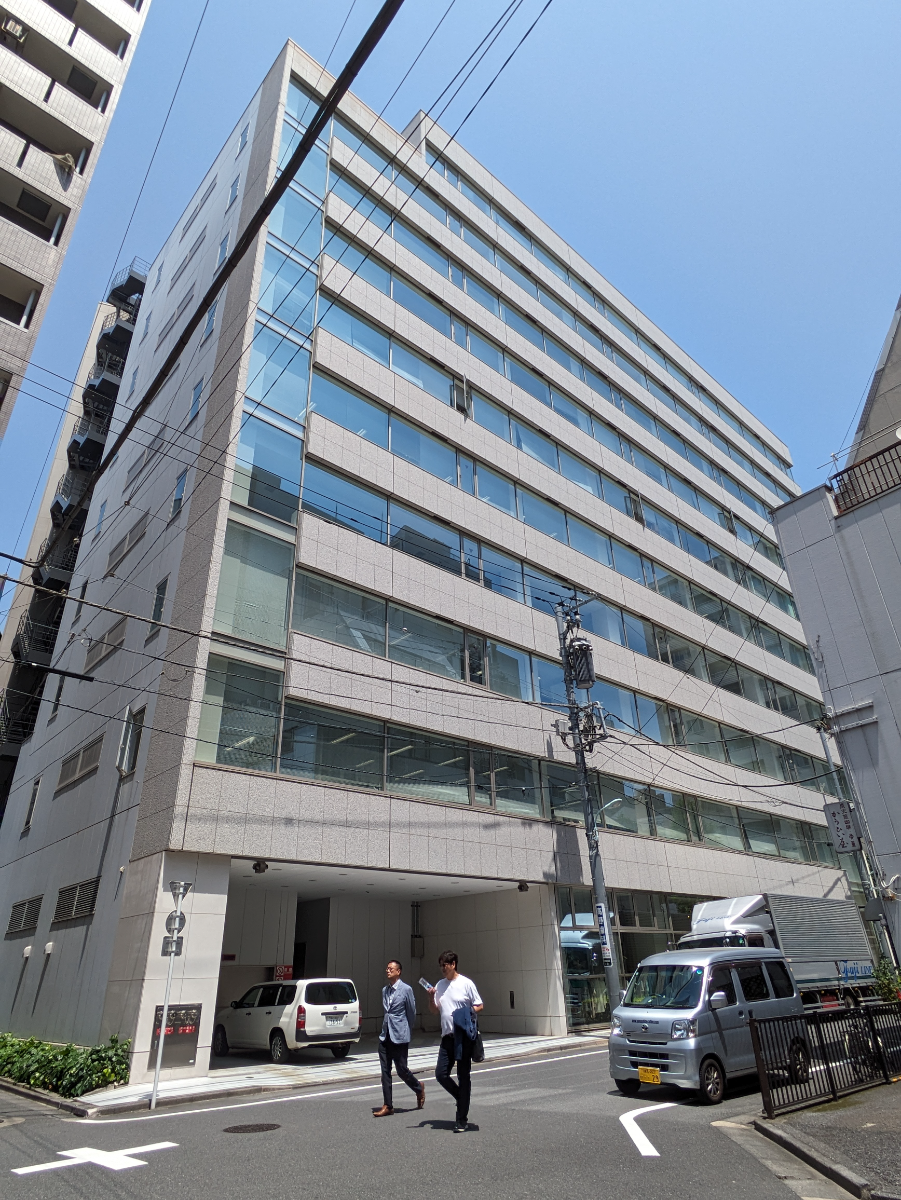 v20251106150802/fresh/building/J00100394652_64