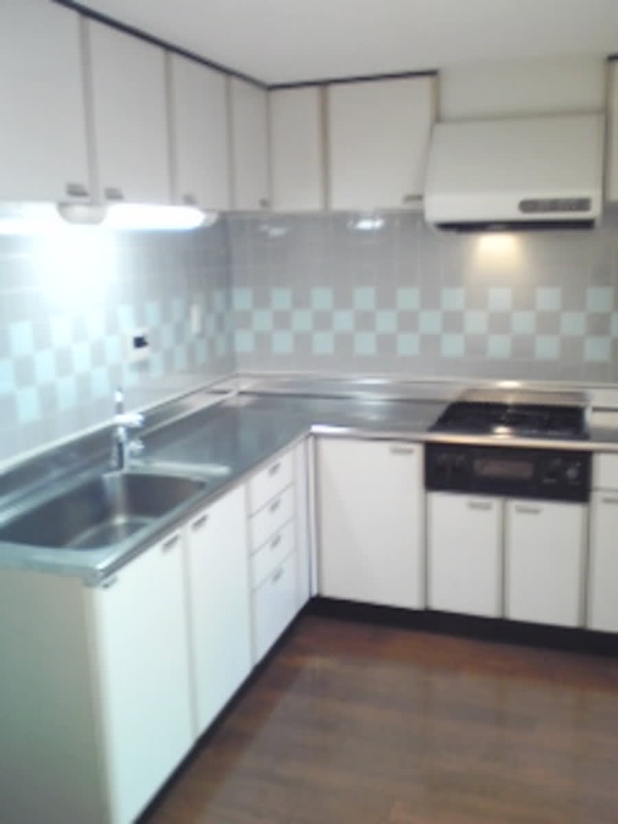 v20251114150803/fresh/building/J00100362422_8